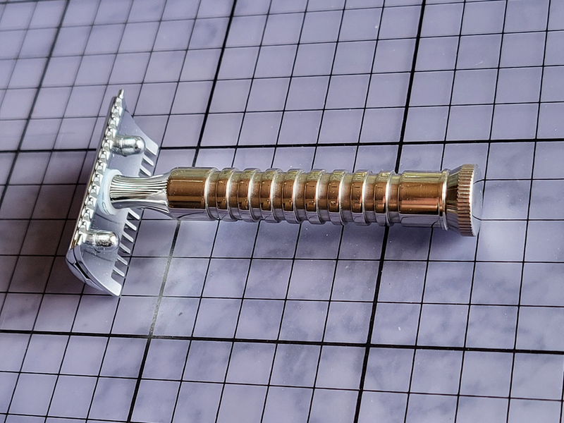 Merkur Kamm 2.png Merkur Kamm 2.png