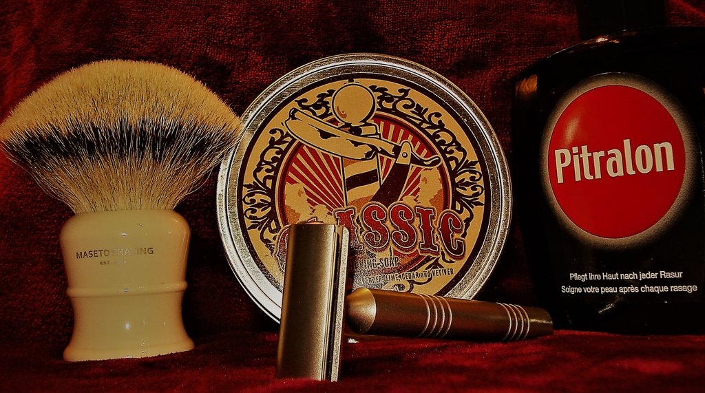 36720975jm.jpg
