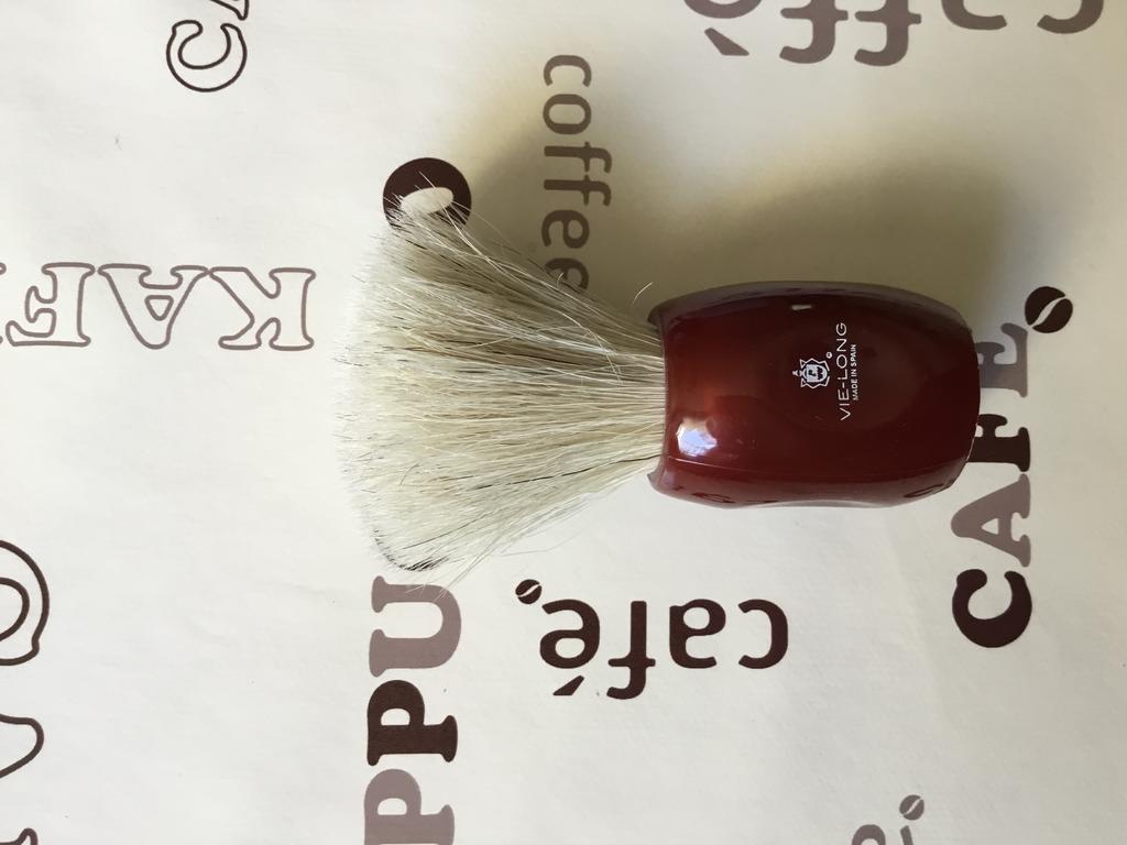 32883718eb.jpg