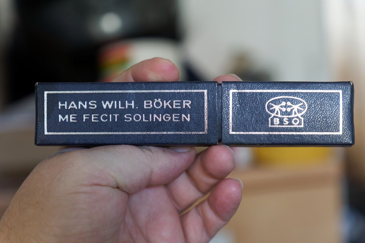 49160912hx.jpg